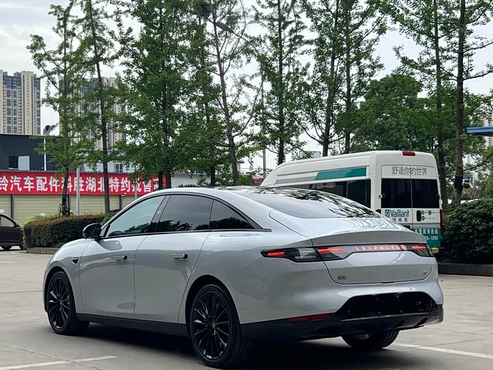 Фото 9 - Leapmotor C01