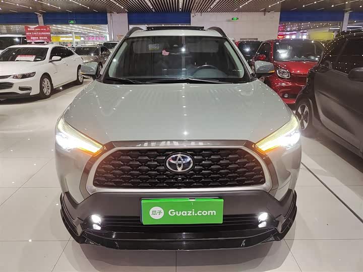 Фото 3 - Toyota Corolla Cross