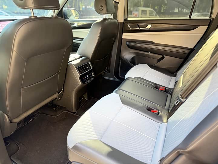 Фото 8 - Volkswagen Teramont Pro