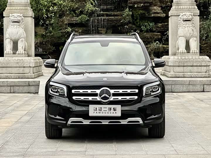 Фото 2 - Mercedes-Benz GLB-Class