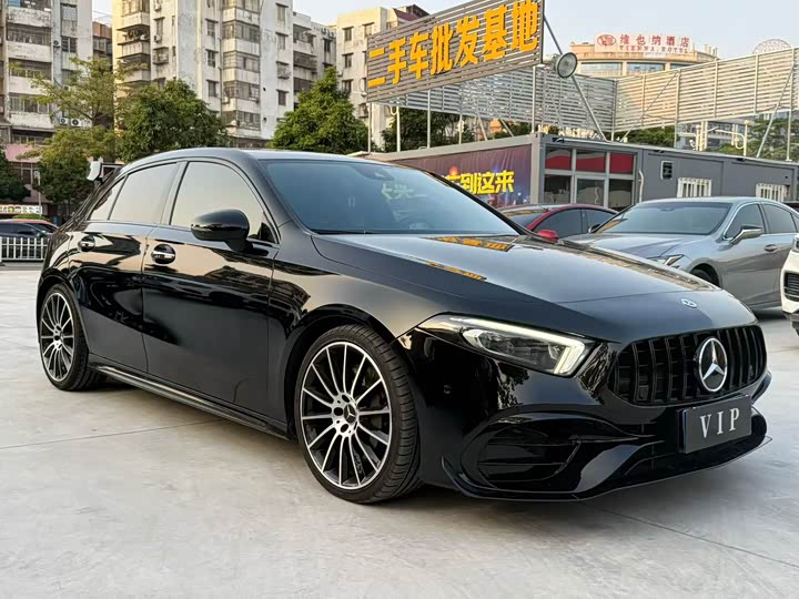 Фото 2 - Mercedes-Benz A-Class AMG