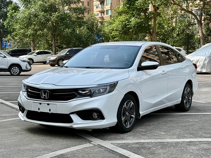 Фото 1 - Honda Envix