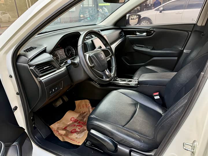 Фото 4 - Honda Envix