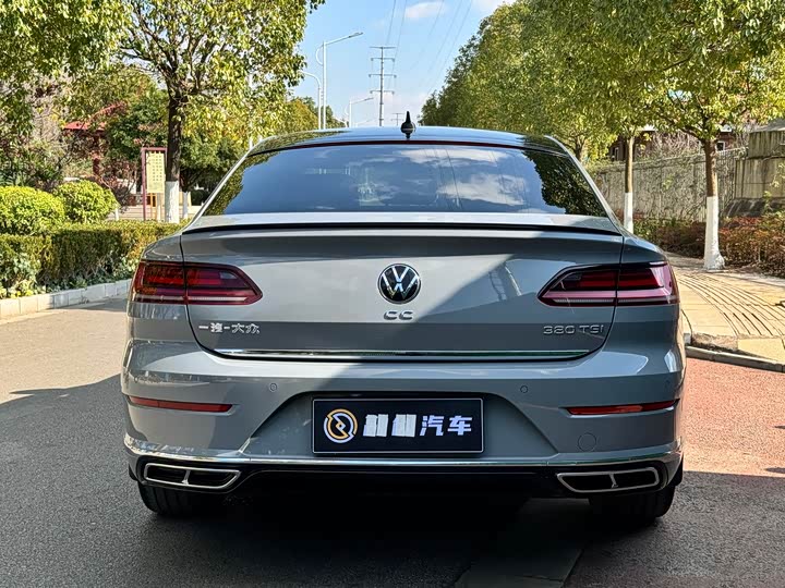 Фото 9 - Volkswagen CC