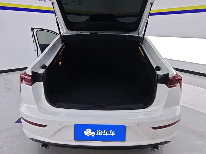 Фото 4 - Bestune B70