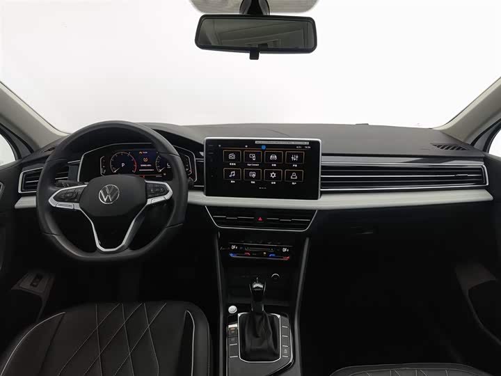 Фото 5 - Volkswagen Tiguan L Pro