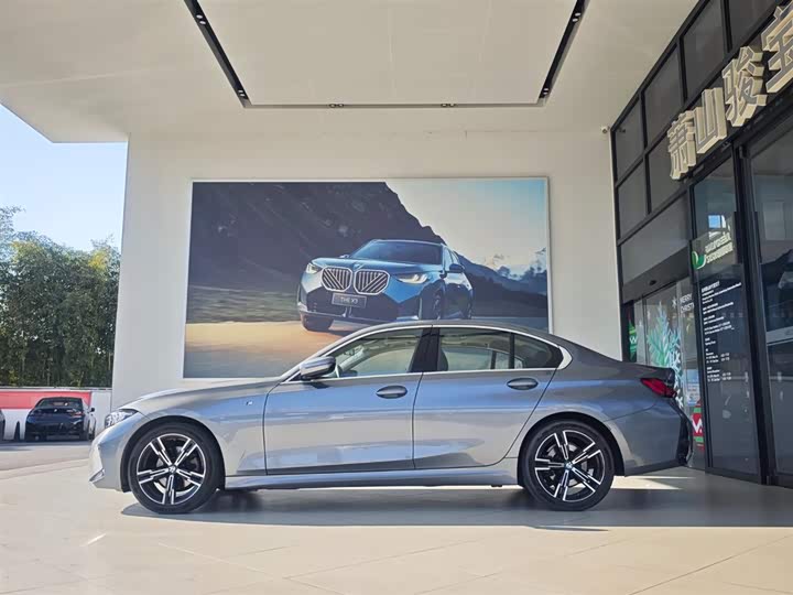 Фото 2 - BMW 3 Series