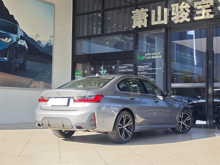 Фото 3 - BMW 3 Series