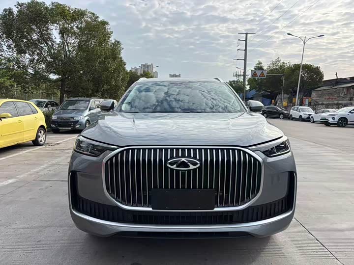 Фото 2 - Chery Tiggo 9