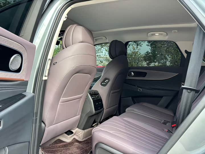 Фото 6 - Chery Tiggo 9