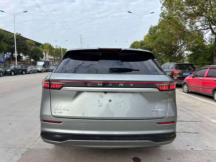 Фото 8 - Chery Tiggo 9