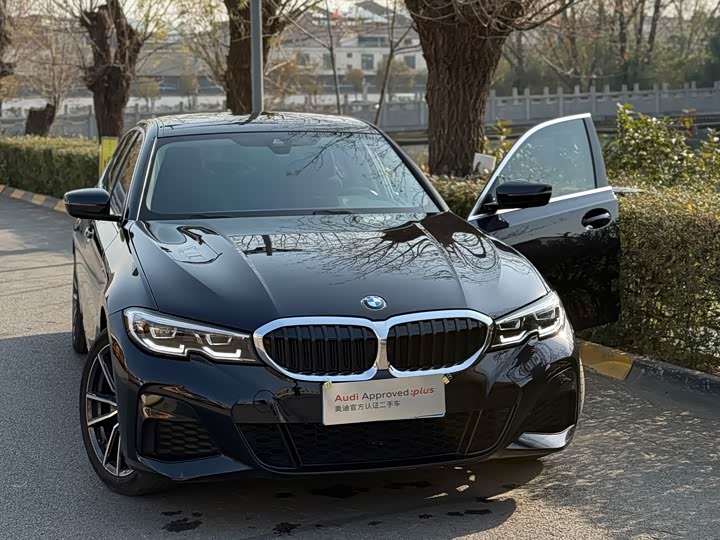 Фото 8 - BMW 3 Series