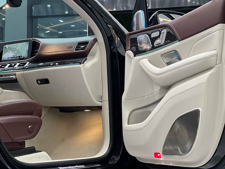 Фото 7 - Mercedes-Benz GLS-Class