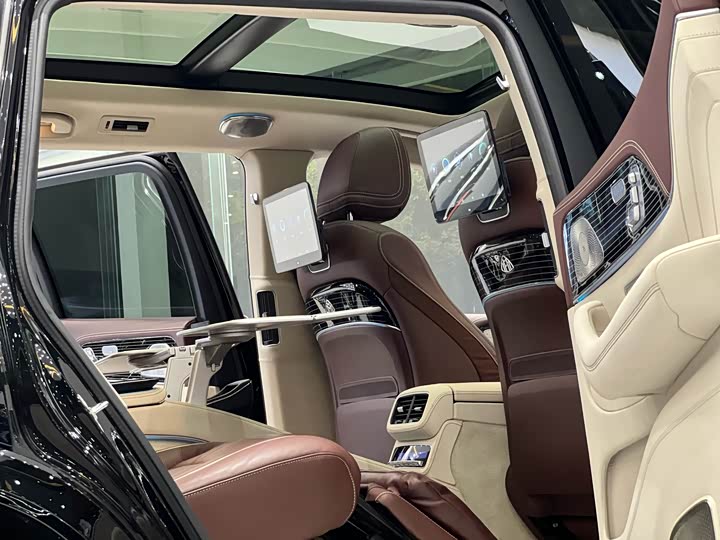 Фото 8 - Mercedes-Benz GLS-Class