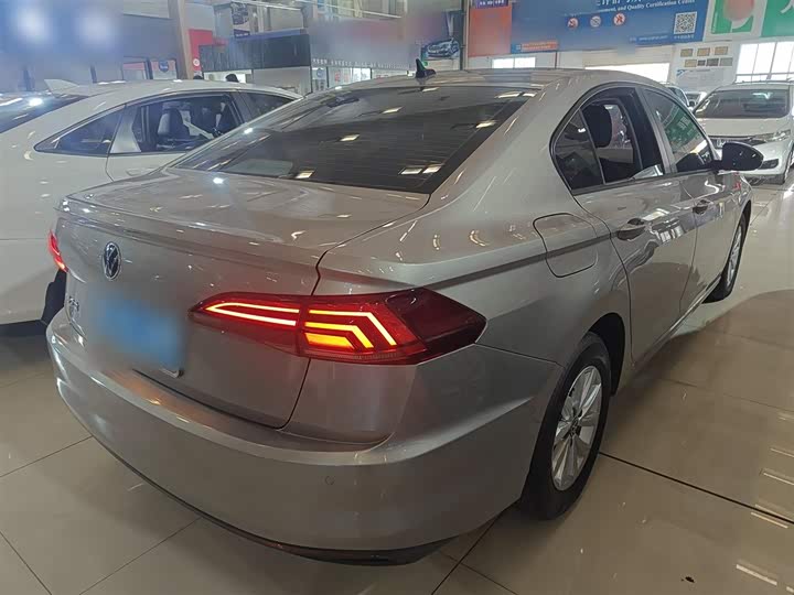 Фото 7 - Volkswagen Bora