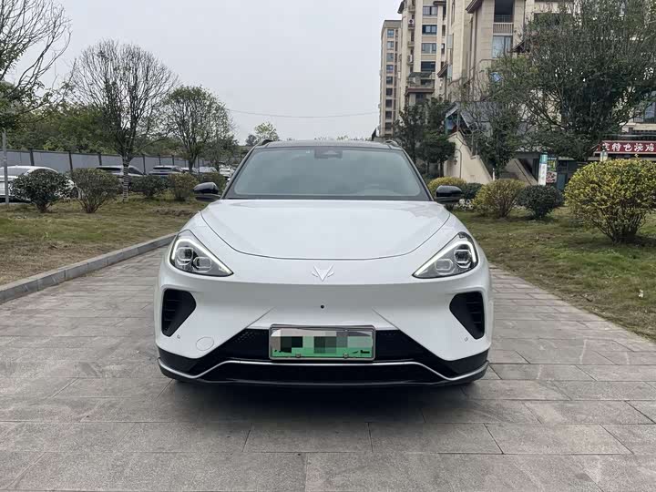 Фото 2 - BAIC Arcfox Alpha T