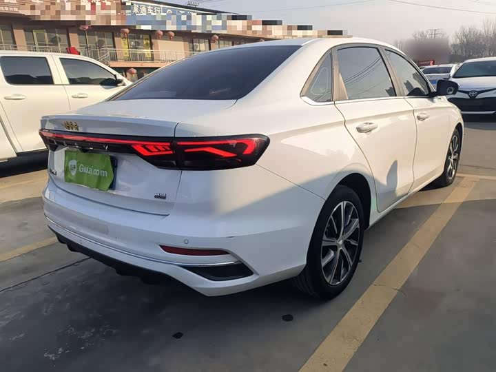 Фото 7 - Geely Emgrand