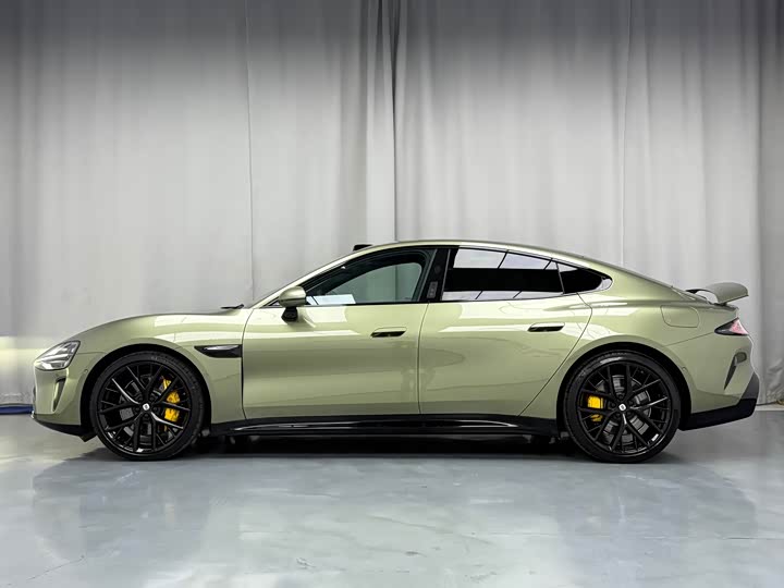 Фото 2 - Xiaomi SU7