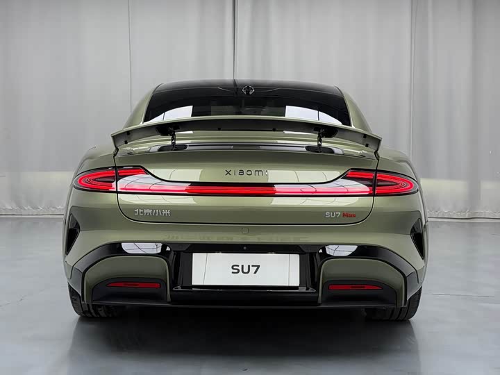 Фото 4 - Xiaomi SU7