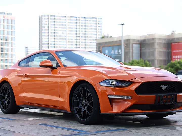 Фото 3 - Ford Mustang