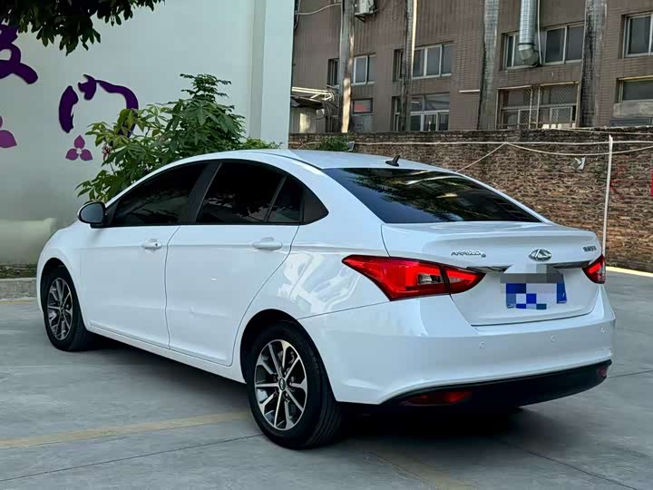 Фото 7 - Chery Arrizo 5