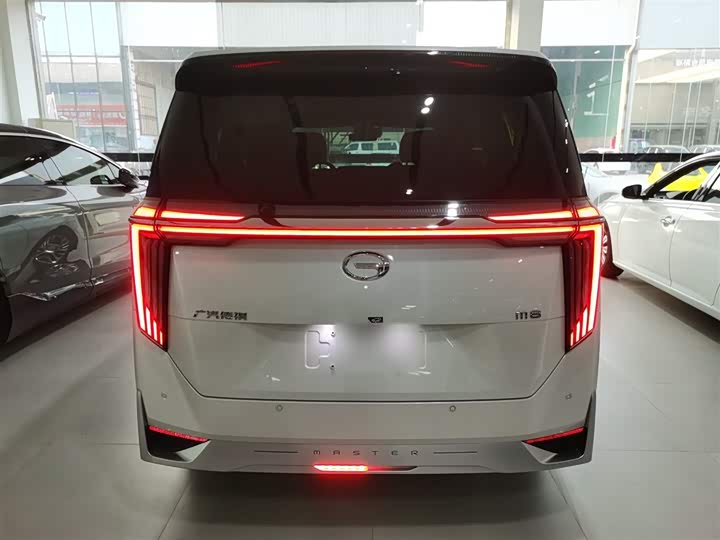 Фото 6 - GAC Trumpchi M8