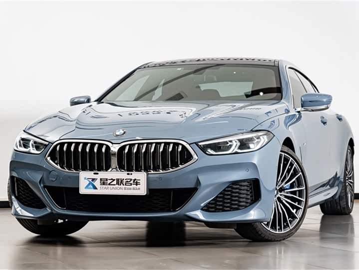 Фото 3 - BMW 8 Series