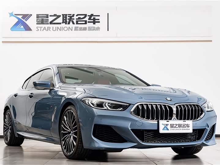 Фото 6 - BMW 8 Series