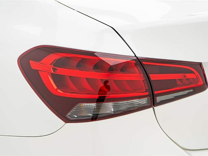 Фото 3 - Mercedes-Benz A-Class