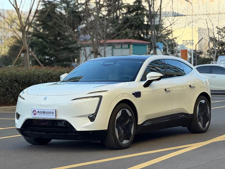 Фото 1 - Avatr 11