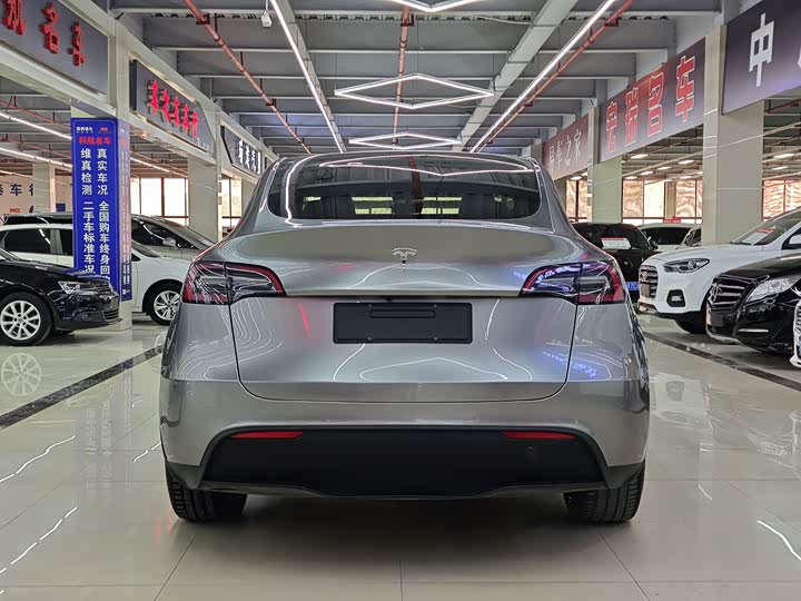 Фото 5 - Tesla Model Y