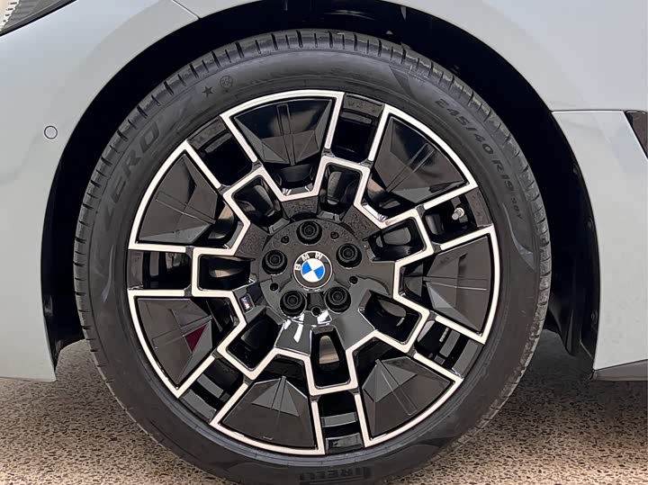 Фото 9 - BMW 4 Series