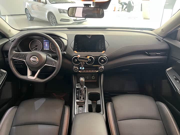 Фото 8 - Nissan Sylphy