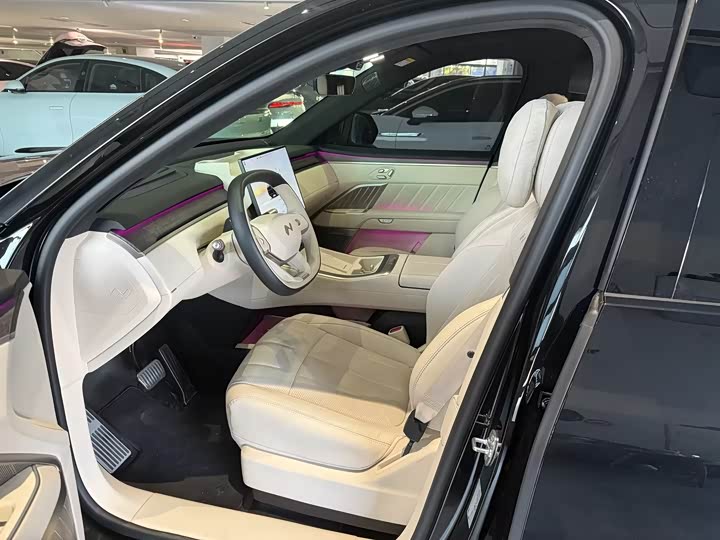 Фото 5 - Nio Onvo L90