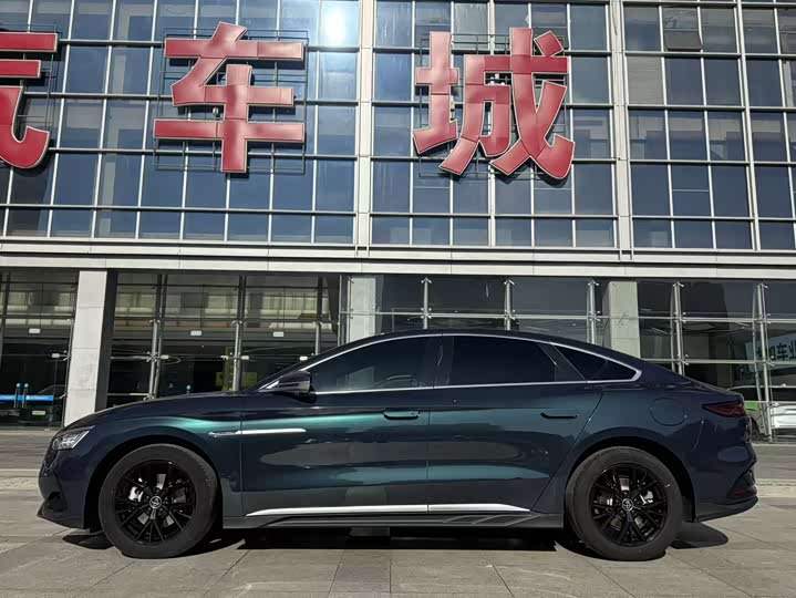 Фото 8 - BYD Han