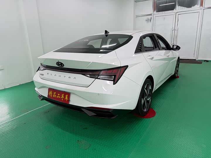 Фото 4 - Hyundai Elantra N line