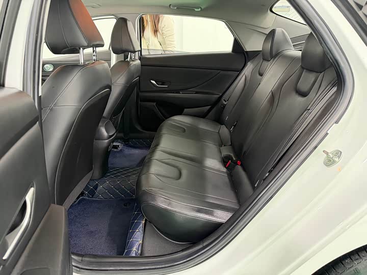 Фото 7 - Hyundai Elantra N line