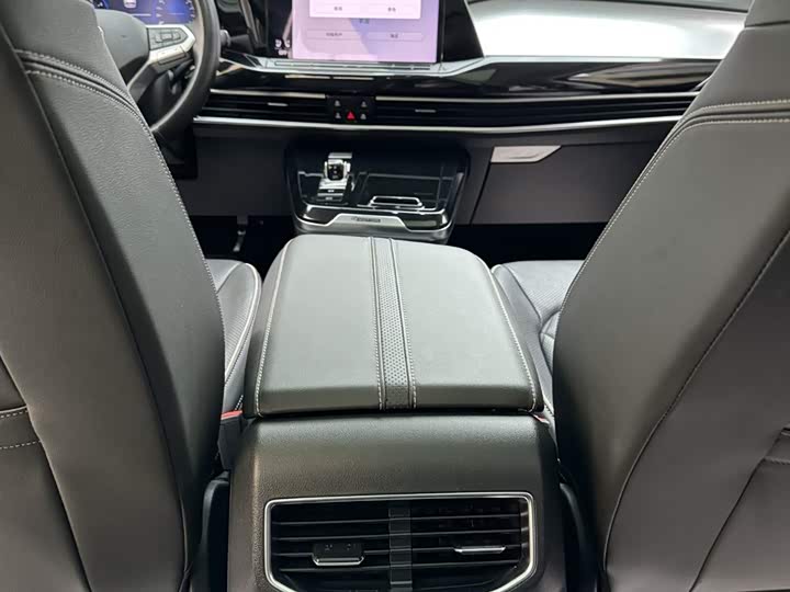 Фото 8 - Volkswagen Talagon