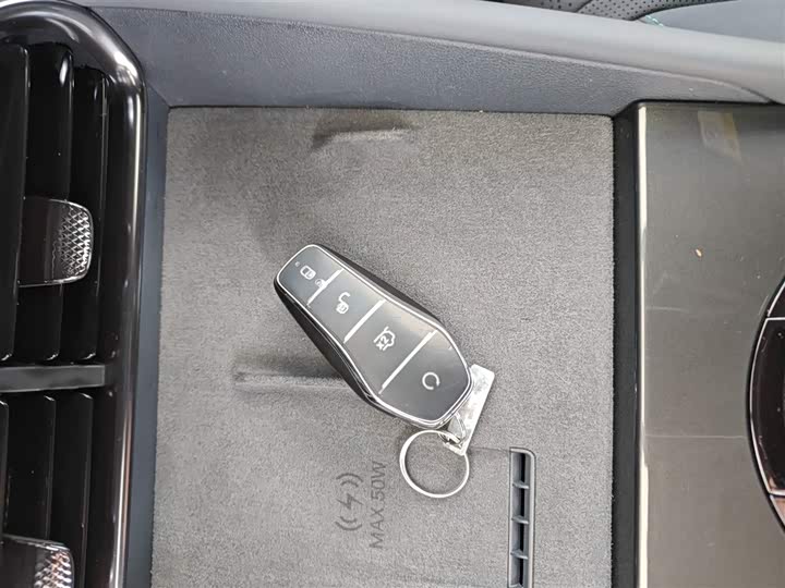 Фото 9 - BYD Seal 06 GT