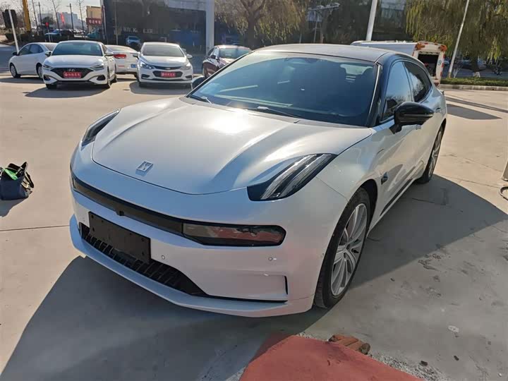 Фото 1 - Zeekr 001