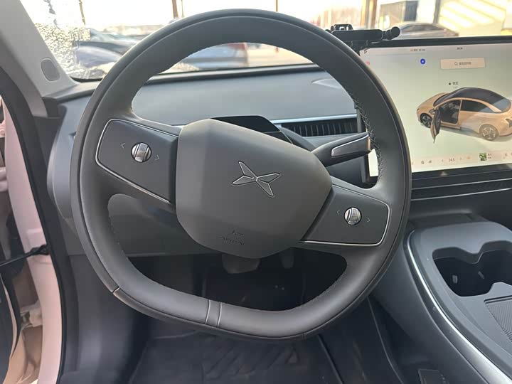 Фото 5 - XPeng Mona M03