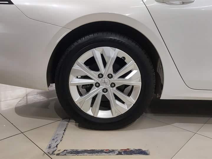 Фото 6 - Peugeot 508