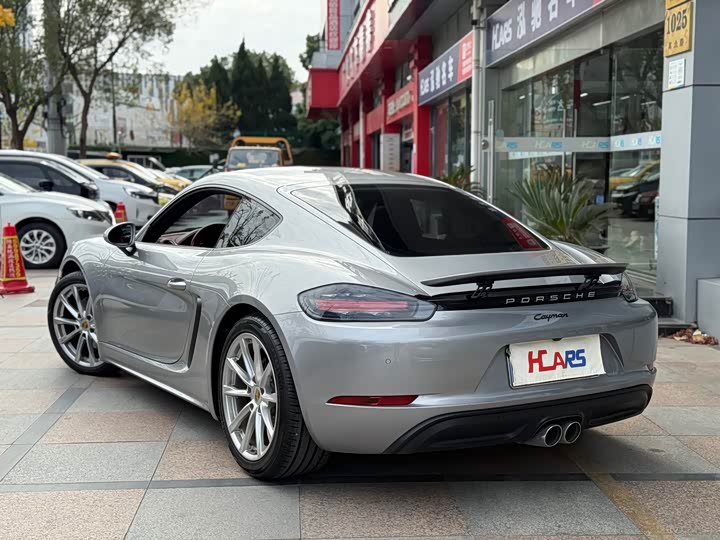 Фото 7 - Porsche 718