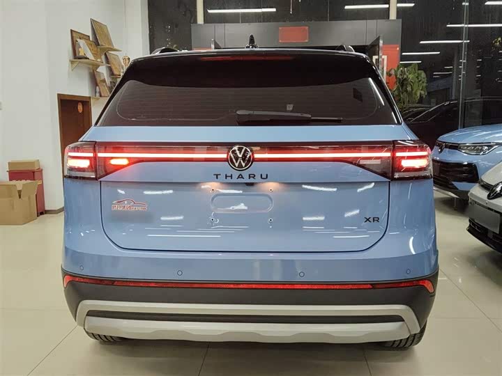 Фото 6 - Volkswagen Tharu