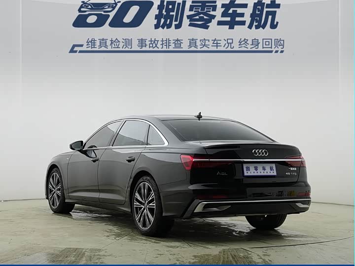 Фото 8 - Audi A6L