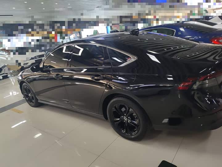 Фото 5 - Honda Accord