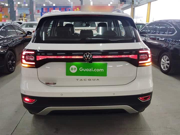 Фото 6 - Volkswagen Tacqua