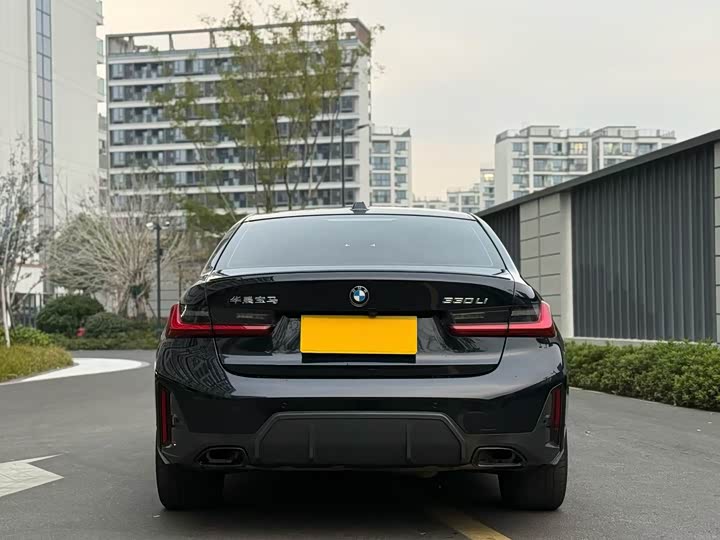 Фото 8 - BMW 3 Series