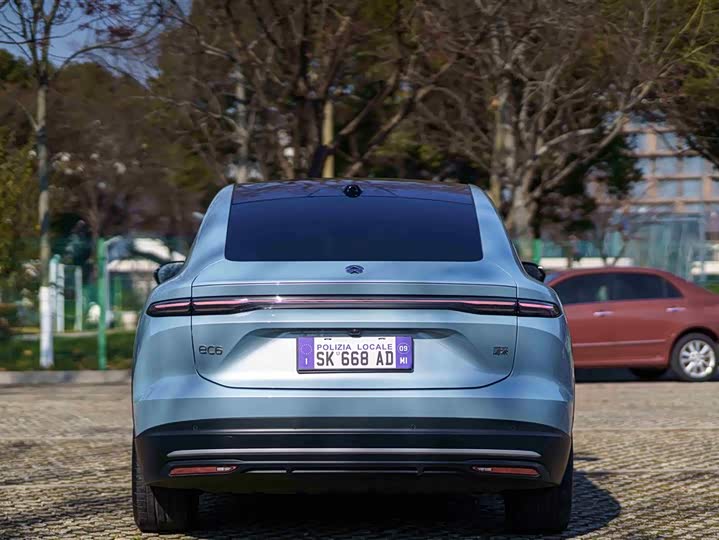 Фото 5 - Nio EC6