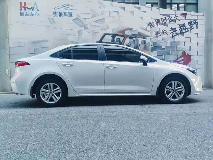 Фото 3 - Toyota Levin